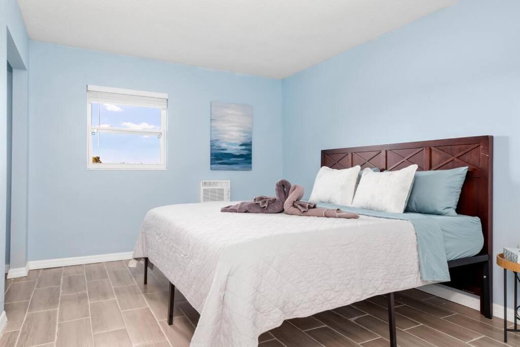 Beautiful Waterfront 1 Bedroom #4 Пунта-Горда Екстер'єр фото