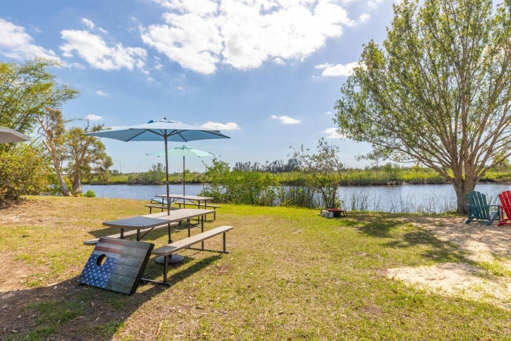 Beautiful Waterfront 1 Bedroom #4 Пунта-Горда Екстер'єр фото